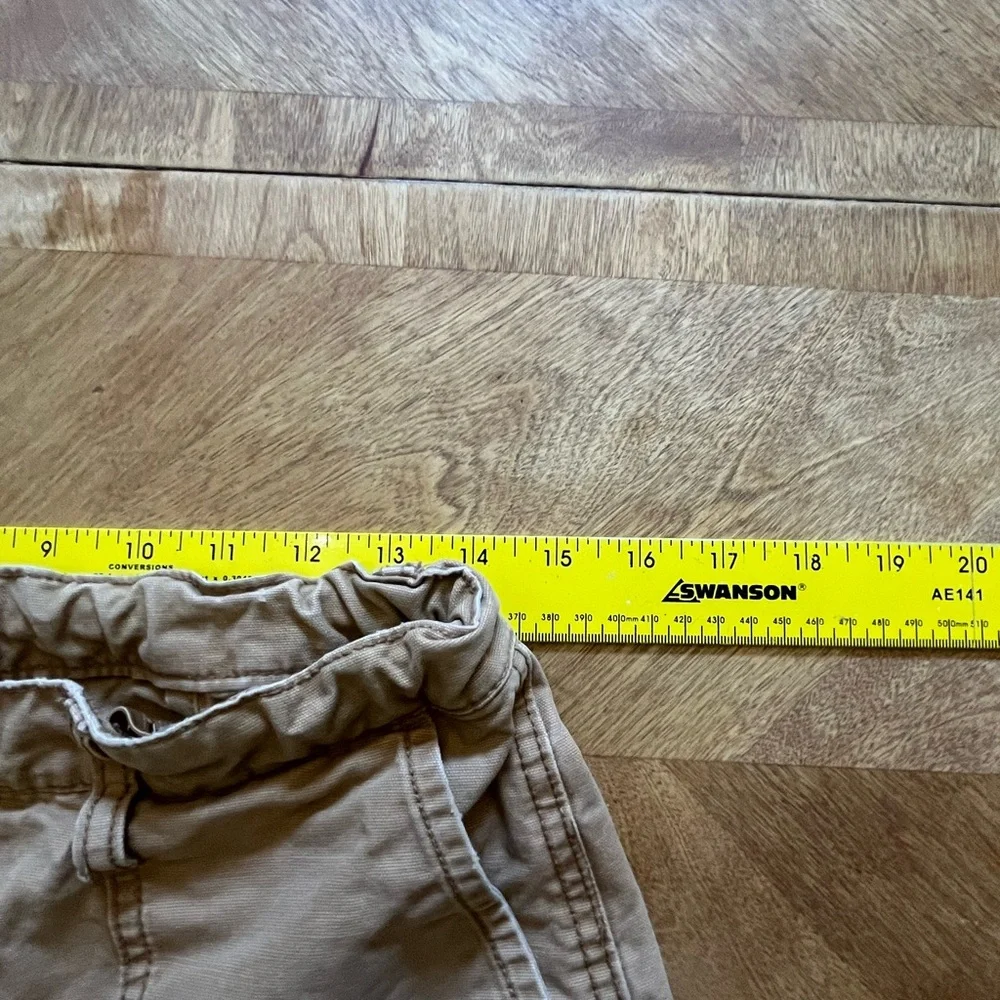 Old Navy Tan Distressed Utility Pants – Kids 18